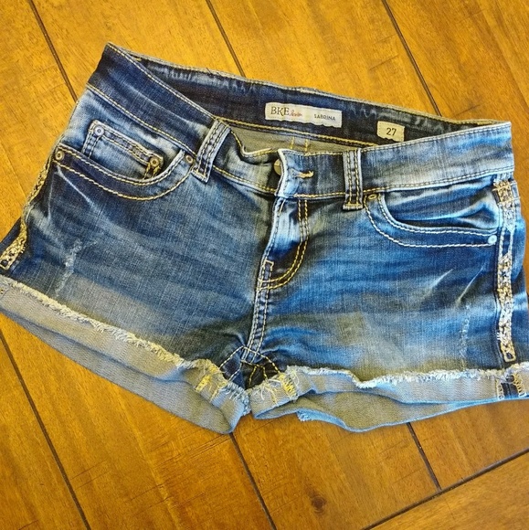 BKE Pants - BKE Denim Sabrina Shorts